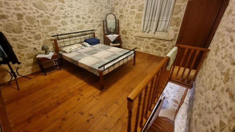 Agios Myron Kreta, Agios Myron: Einfamilienhaus aus Stein zu verkaufen Haus kaufen